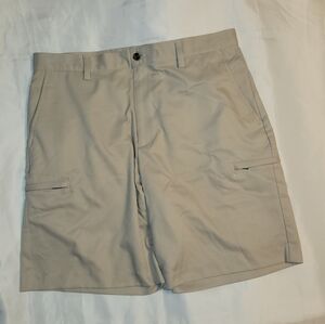 Izod 34 Men's Tan Cargo Shorts